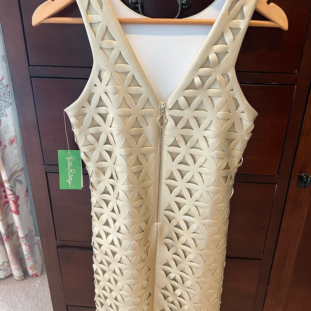 Lilly Pulitzer Gold Daisy Laser cut Cocktail Dress NWT